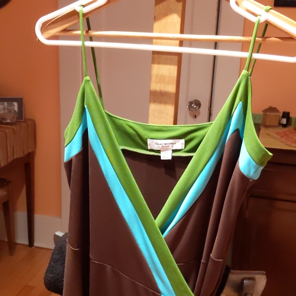 Isaac Mizrahi wrap dress in brown poly.